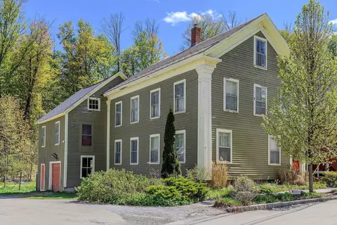 29 Pikes Falls Rd, Jamaica, VT 05343