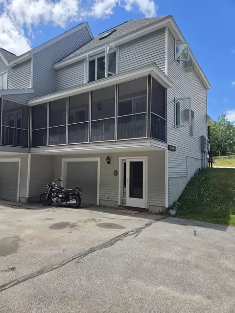 35 Collins Landing Rd #32, Weare, NH 03281