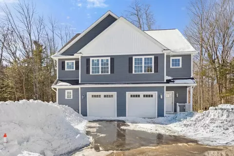 16 Porch Light Dr UNIT 2, Dover, NH 03820