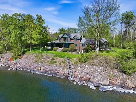 316 South St, South Hero, VT 05486