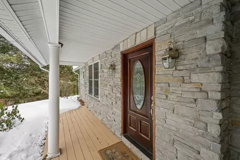 196 Countryside Rd, Waterbury, VT 05676