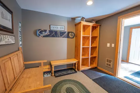 Entry Way - 28 Summit Meadows Cir, Dover, VT 05356 photo 2 of 2