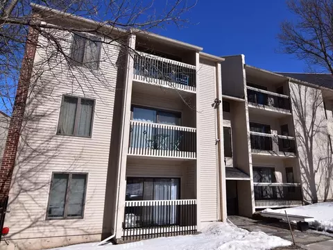 47 S Williams St #111, Burlington, VT 05401