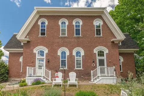 14 Knight St #2, Concord, NH 03301