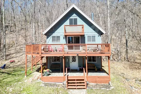26 Little Shore Dr, Madison, NH 03849
