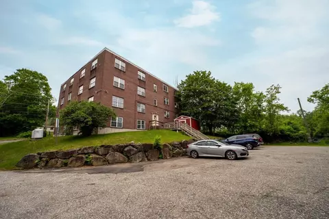 30 Beech St #4 C, Bristol, NH 03222