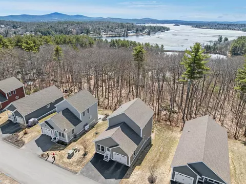 113 Memory Ln, Laconia, NH 03246