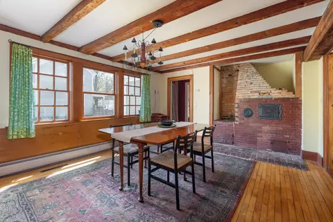 Dining - 1003 School St, Dunbarton, NH 03046 photo 2 of 3
