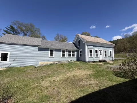 76 East St, Charlestown, NH 03603