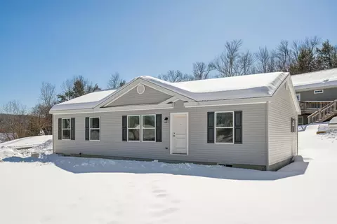 169 Butternut Rd, White River Junction, VT 05001