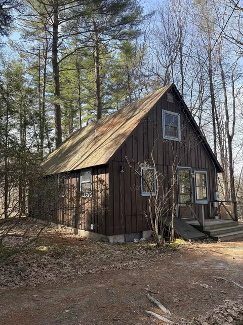 1063 Shedd Hill Rd, Stoddard, NH 03464