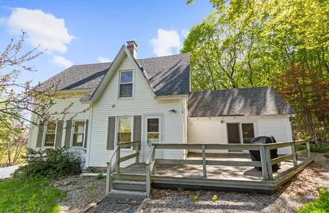 9 Kelsea Ave, Center Harbor, NH 03226