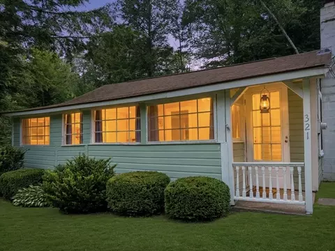 321 Route 123 N, Stoddard, NH 03464