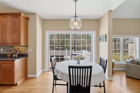 20 Hancock Rd, Windham, NH 03087 photo 11