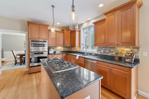20 Hancock Rd, Windham, NH 03087 photo 8
