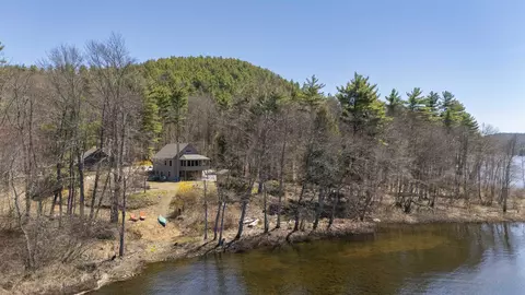 21 Crittenden Rd, Bradford, NH 03221