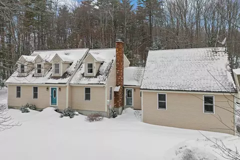 15 Chevey Hill Rd, Weare, NH 03281