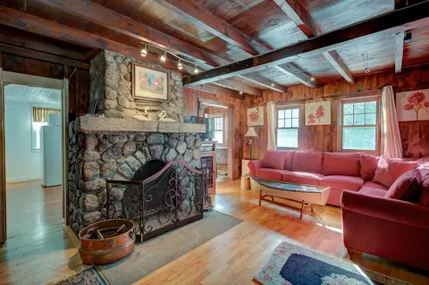 55 E Madison Rd, Madison, NH 03849