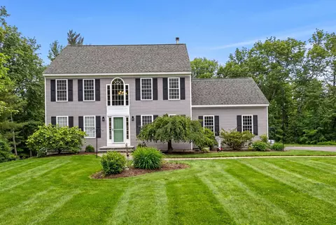 401 Wallace Rd, Goffstown, NH 03045