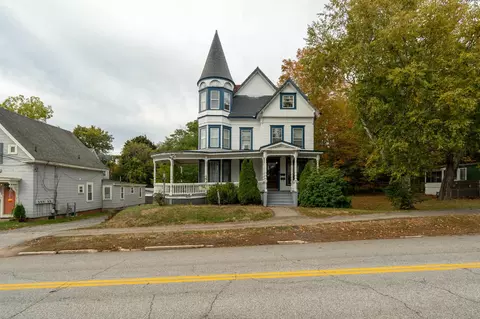 30 Messer St, Laconia, NH 03246