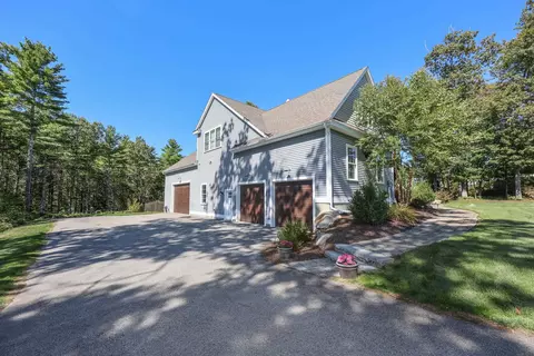18 Highclere Rd, Windham, NH 03087 photo 10