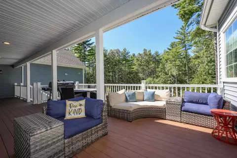 18 Highclere Rd, Windham, NH 03087 photo 11