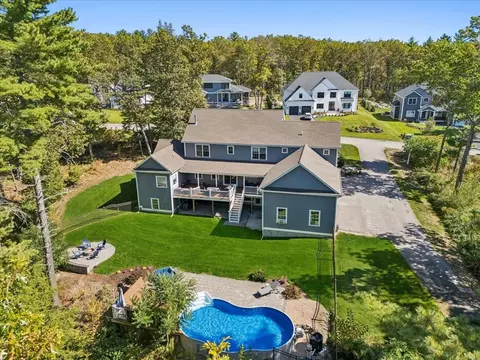 18 Highclere Rd, Windham, NH 03087 photo 4