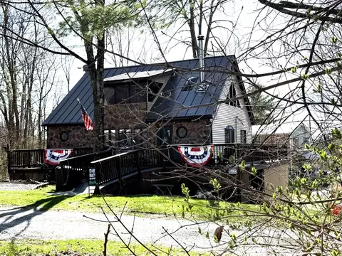 13 Tyminski Ln, Hubbardton, VT 05735