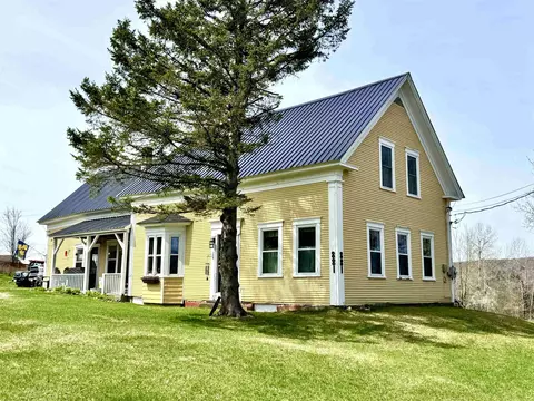 881 S Hill Rd, Stewartstown, NH 03576