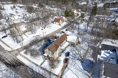 40 Highland St, Ashland, NH 03217