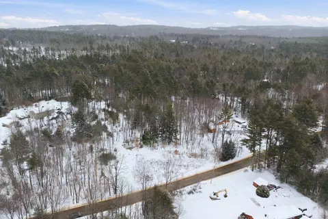 Ricker Road, Loudon, NH 03307