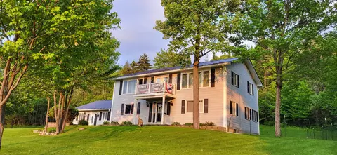 4 Pierre Rd, Stewartstown, NH 03597
