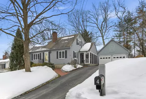 4 Nightingale Rd, Nashua, NH 03062