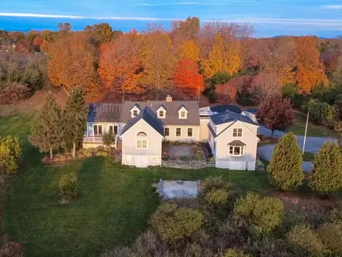 139 Southridge Rd, Shelburne, VT 05482