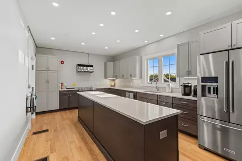Kitchen - 27 Mulberry Ln, Epping, NH 03042 photo 1 of 2