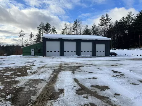 237 N Bennington Rd, Bennington, NH 03442