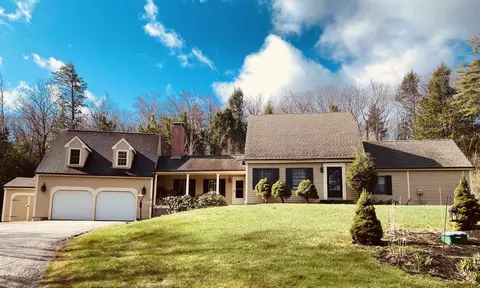 1481 Bennington Rd, Francestown, NH 03043