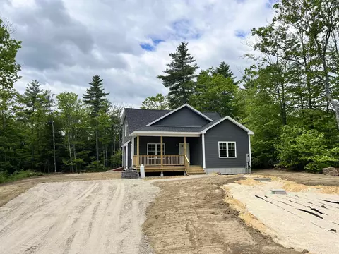626 Province Rd, Gilmanton, NH 03237