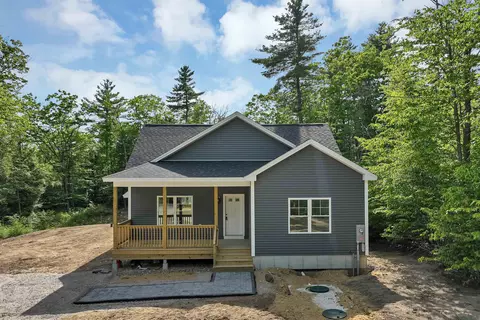 626 Province Rd, Gilmanton, NH 03237