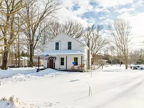 178 Brosseau Rd, Highgate, VT 05459