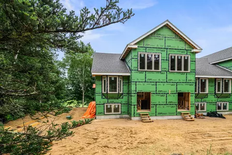 Exterior - 7 Hurlin Ln # A, Jackson, NH 03846 photo 3 of 9