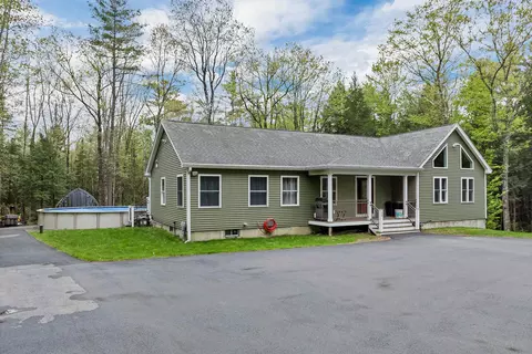 29 Reservoir Heights Rd, Plymouth, NH 03264