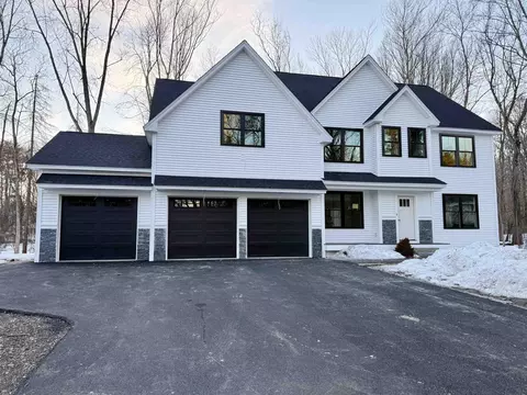 5 Highland Ave, Salem, NH 03079