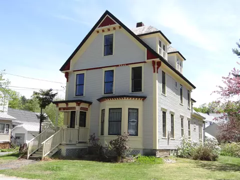 10 Abbott St, Lebanon, NH 03766