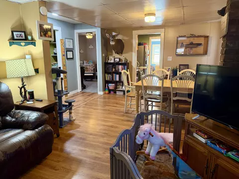 415 County St, Bennington, VT 05201