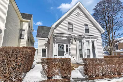 326 Lake Ave, Manchester, NH 03103
