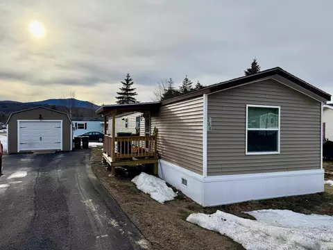264 Sterling View Rd, Hyde Park, VT 05655
