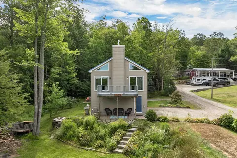 9 Warbonnet Ln, Gilmanton, NH 03237