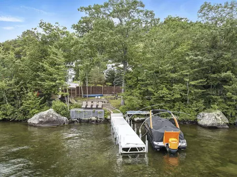 711 W Shore Rd, Alexandria, NH 03222