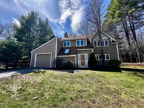 27 Alpine Cir, Laconia, NH 03246